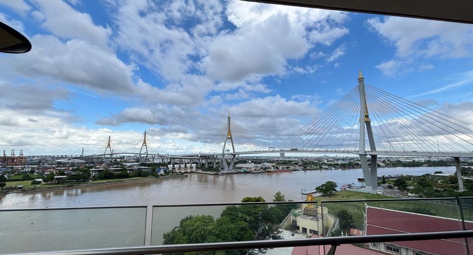 For sale 3 bedrooms condo in Yan Nawa, Bangkok