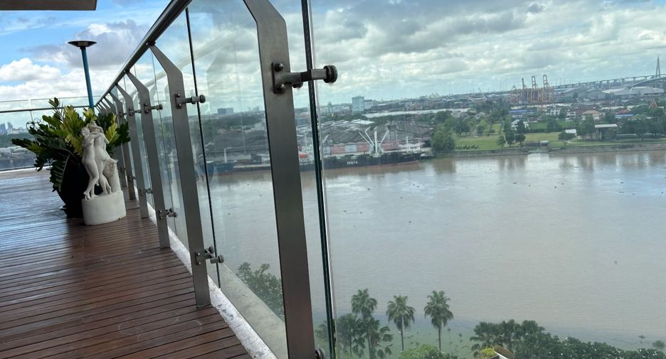 For sale 3 bedrooms condo in Yan Nawa, Bangkok