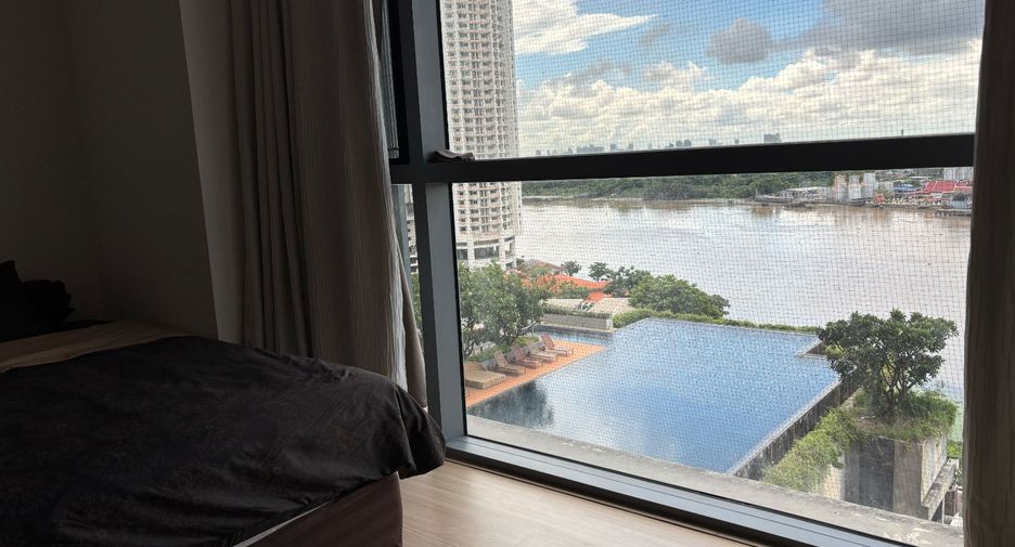 For sale 3 bedrooms condo in Yan Nawa, Bangkok