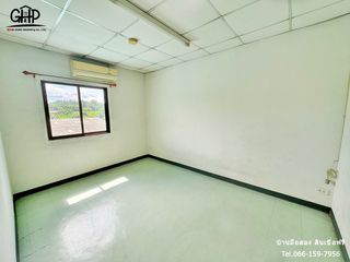 For sale 2 bed townhouse in Kamphaeng Saen, Nakhon Pathom