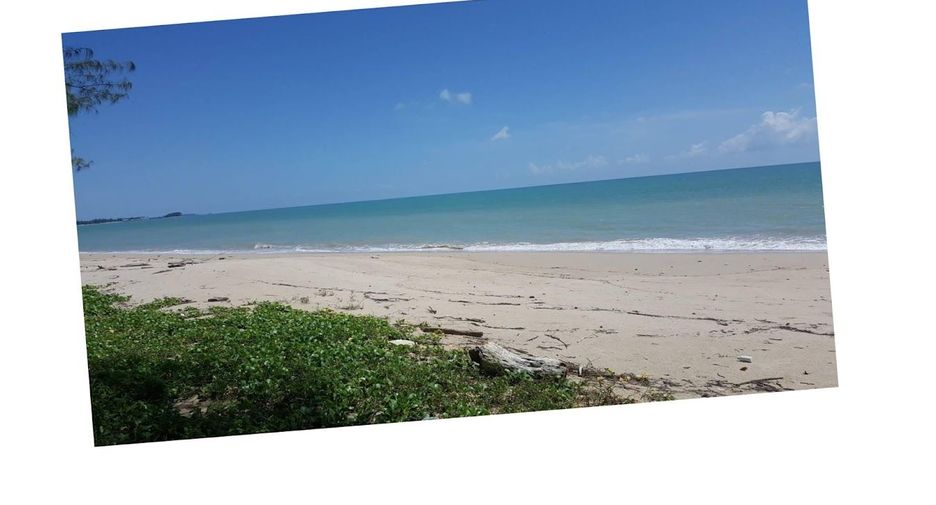 Terreno en venta en Takua Pa, Phang Nga