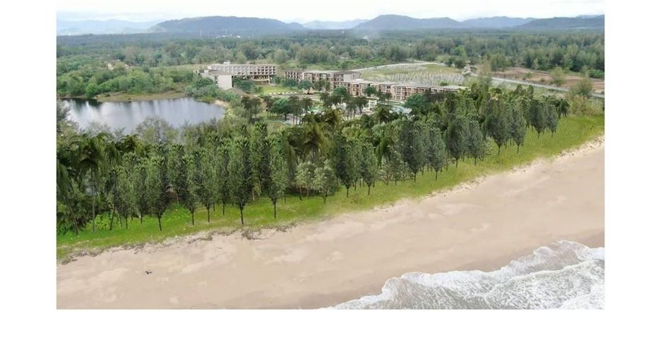 Terreno en venta en Takua Pa, Phang Nga