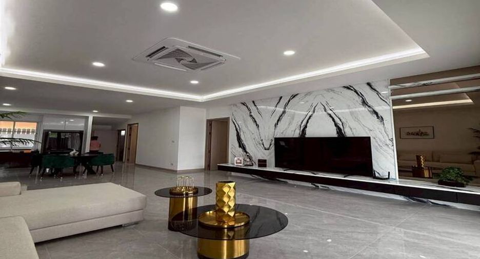 For rent 4 bed house in Bang Lamung, Chonburi
