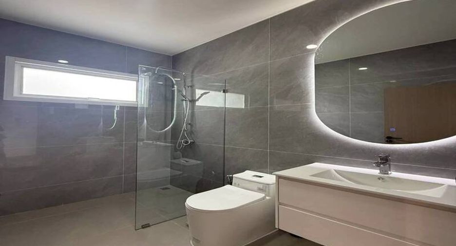 For rent 4 bed house in Bang Lamung, Chonburi