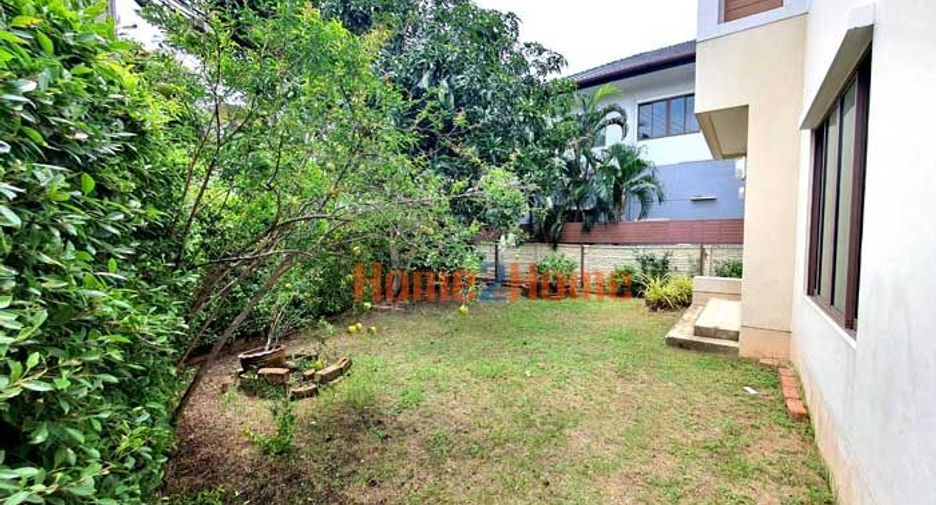 For sale 3 bedrooms house in Mueang Nonthaburi, Nonthaburi