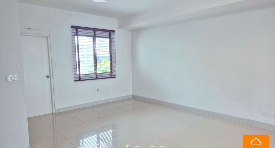 Продажа 3 спальни таунхаус в Khlong Luang, Патумтани