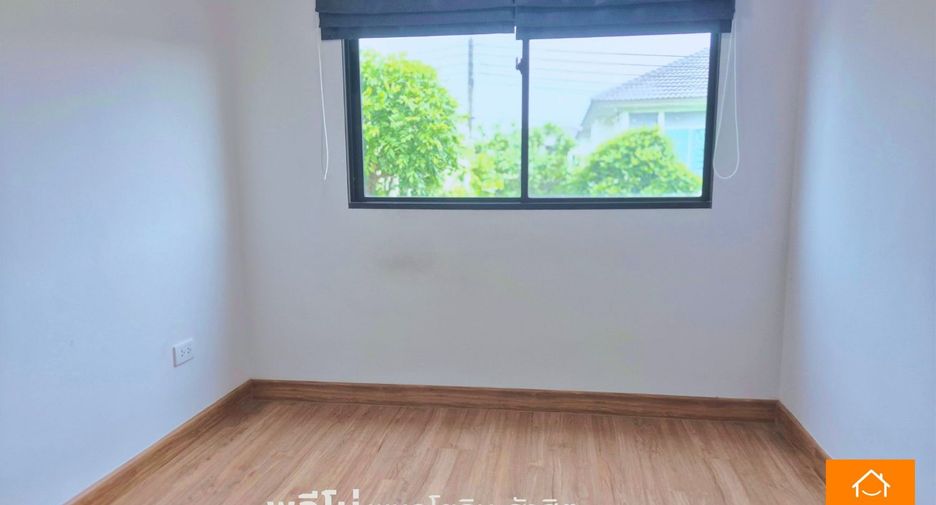Продажа 3 спальни таунхаус в Khlong Luang, Патумтани