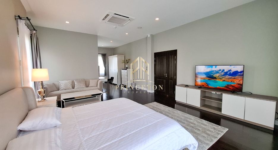 For rent and for sale 6 bedrooms house in Lat Krabang, Bangkok