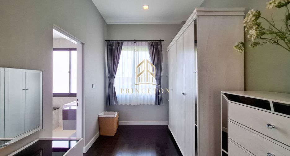 For rent and for sale 6 bedrooms house in Lat Krabang, Bangkok