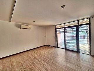 出租 商业空间 在 Phaya Thai, 曼谷