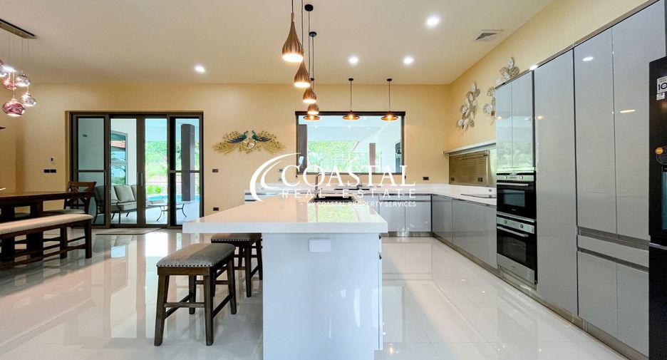 出售 4 卧室 独立屋 在 Bang Lamung, Chon Buri