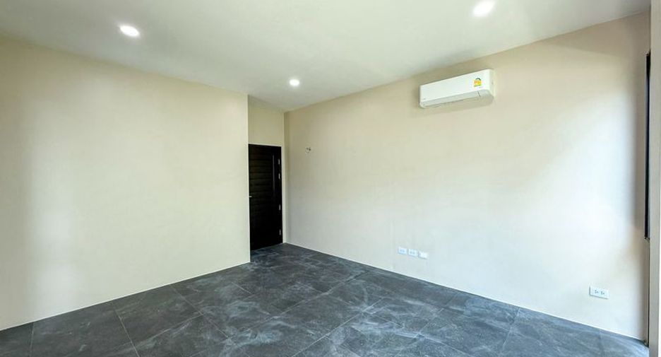 出售 4 卧室 独立屋 在 Mueang Chon Buri, Chon Buri