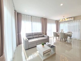 For rent 3 bed house in Thanyaburi, Pathum Thani