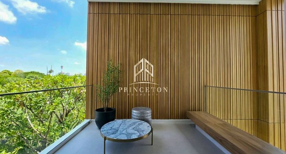 For rent and for sale 3 bedrooms house in Saphan Sung, Bangkok