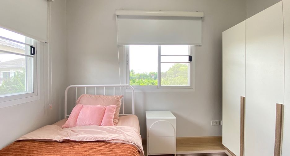 For rent and for sale 3 bedrooms house in Doi Saket, Chiang Mai