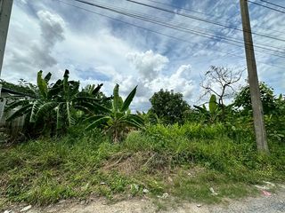 À vendre terrain à Si Racha, Chonburi