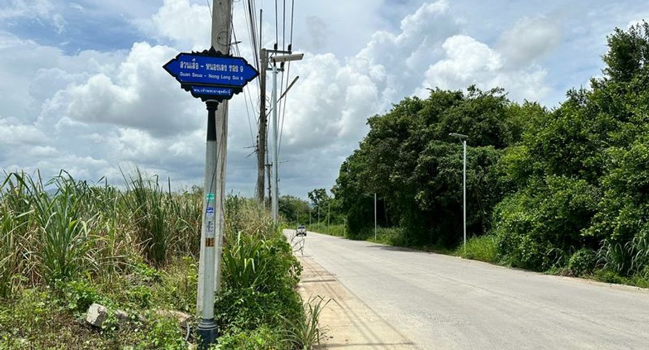 À vendre terrain à Si Racha, Chonburi