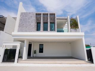 For sale 4 bed villa in Huay Yai, Pattaya