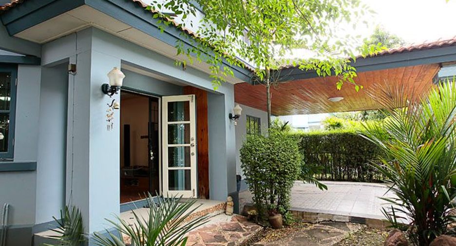 Продажа 3 спальни дом в Mueang Pathum Thani, Патумтани