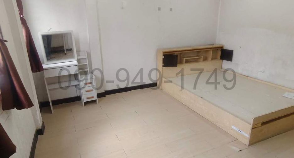 For rent 2 bedrooms townhouse in Bueng Kum, Bangkok