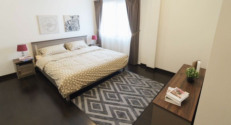 For sale 5 bedrooms house in Bang Phli, Samut Prakan