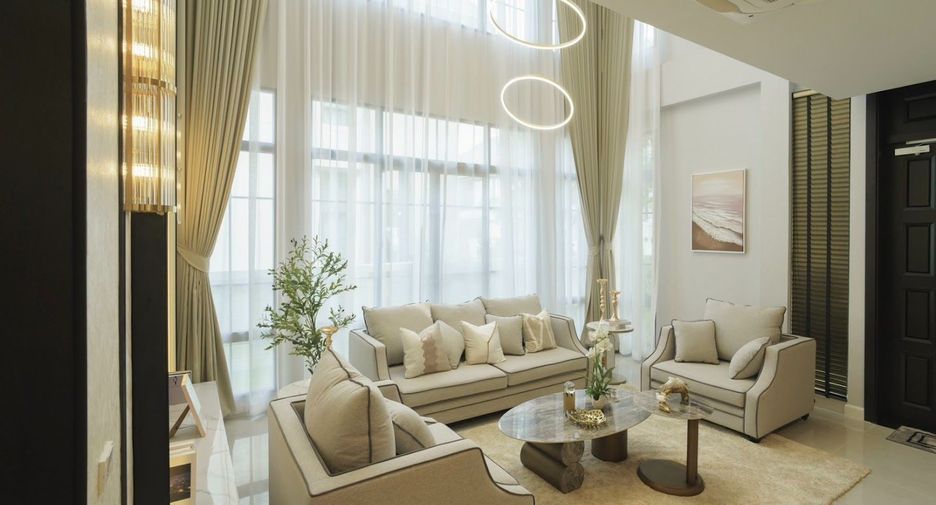 For sale 5 bedrooms house in Bang Phli, Samut Prakan