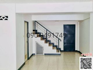 For sale 4 bedrooms retail Space in Lat Krabang, Bangkok