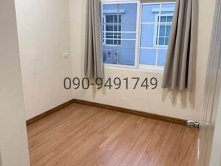 Reihenhaus zur Miete mit 3 Zimmer in Khlong Sam Wa, Bangkok