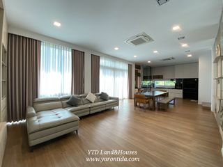 For rent and for sale 3 bedrooms house in Saphan Sung, Bangkok