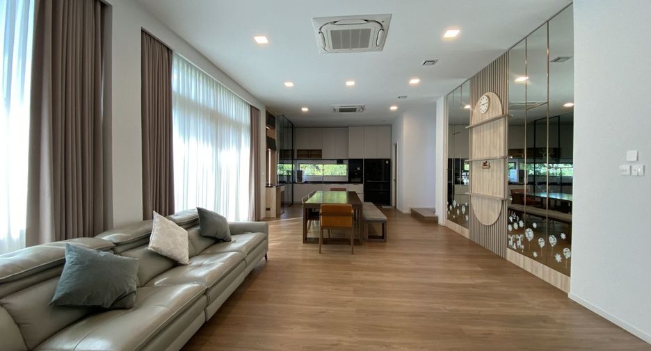 For rent and for sale 3 bedrooms house in Saphan Sung, Bangkok