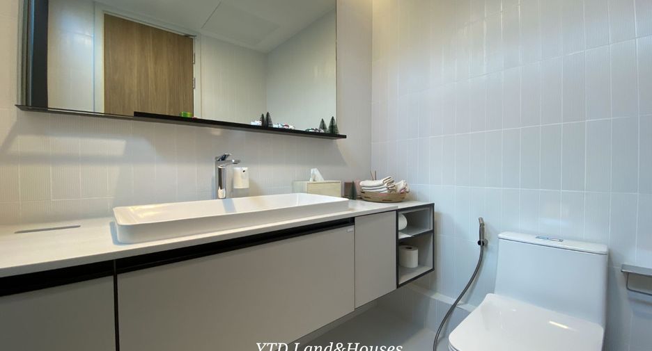For rent and for sale 3 bedrooms house in Saphan Sung, Bangkok