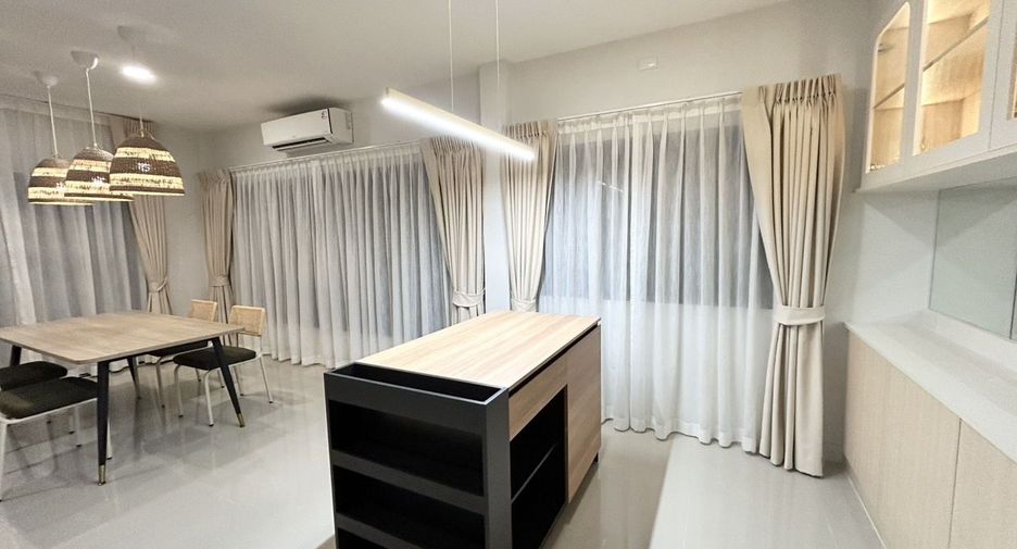 For rent 3 bed house in Bang Phli, Samut Prakan