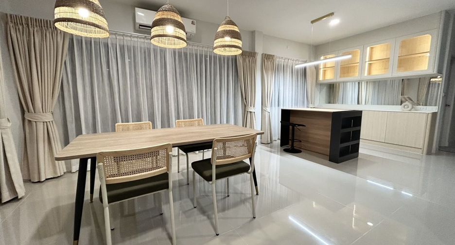 For rent 3 bed house in Bang Phli, Samut Prakan