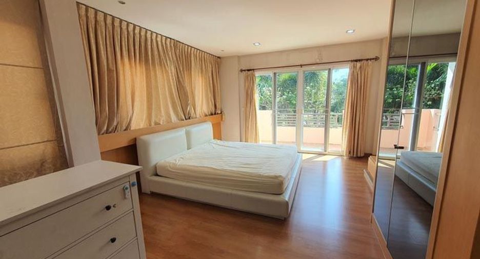For sale 3 bedrooms house in Pak Kret, Nonthaburi