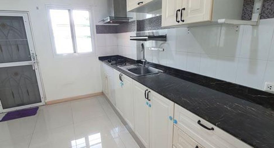 For sale 3 bedrooms house in Pak Kret, Nonthaburi