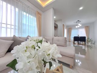 À vendre 3 chambres maison à Doi Saket, Chiang Mai