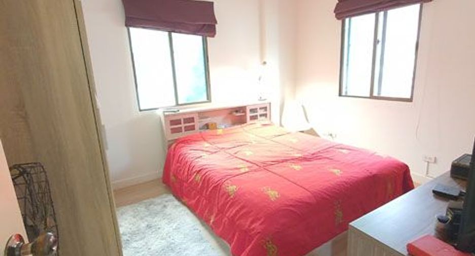 For sale 3 bedrooms house in Mueang Nonthaburi, Nonthaburi