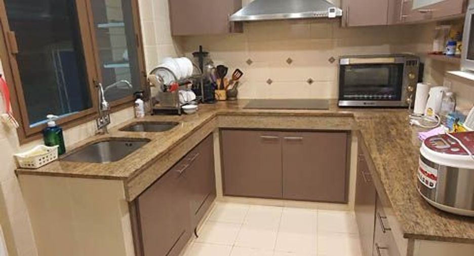 For sale 3 bedrooms house in Mueang Nonthaburi, Nonthaburi