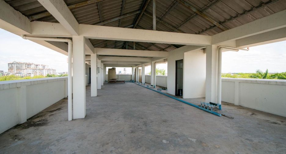 Apartamento en venta de 24 habitaciones en Khlong Luang, Pathum Thani
