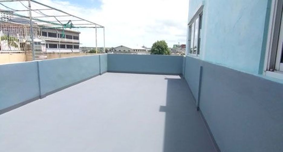 For sale 4 bedrooms retail Space in Rat Burana, Bangkok