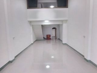 出售 4 卧室 商业空间 在 Rat Burana, 曼谷