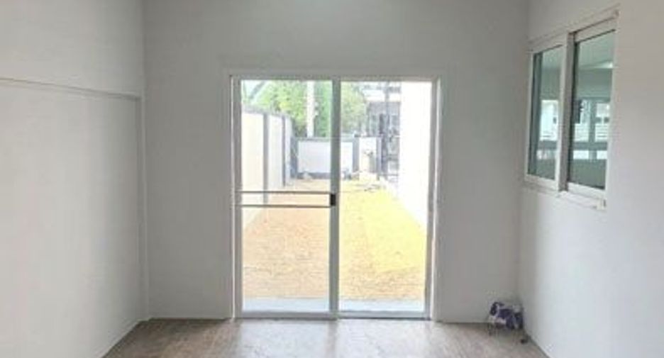 For sale 3 ベッドルーム townhouse in Bang Bua Thong, Nonthaburi