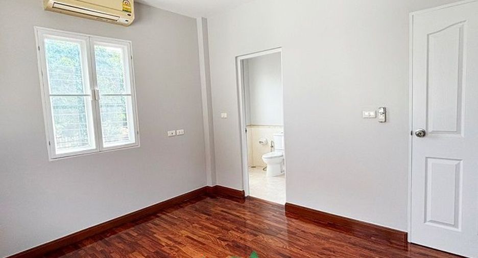 For sale 4 bed house in Pak Kret, Nonthaburi