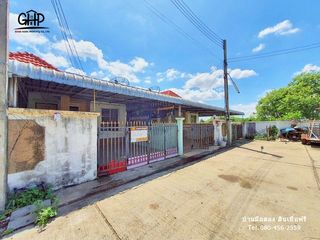 For sale 2 bed townhouse in Kantharawichai, Maha Sarakham