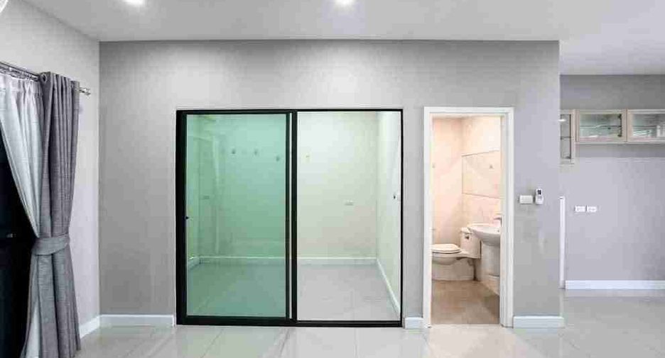ขาย 4 ห้องนอน ทาวน์เฮ้าส์ ใน บางเขน, กรุงเทพฯ