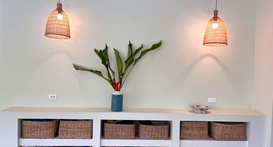 For sale 5 bedrooms villa in Mueang Krabi, Krabi