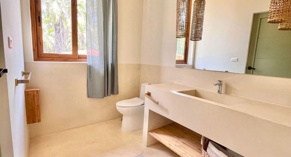 For sale 5 bedrooms villa in Mueang Krabi, Krabi