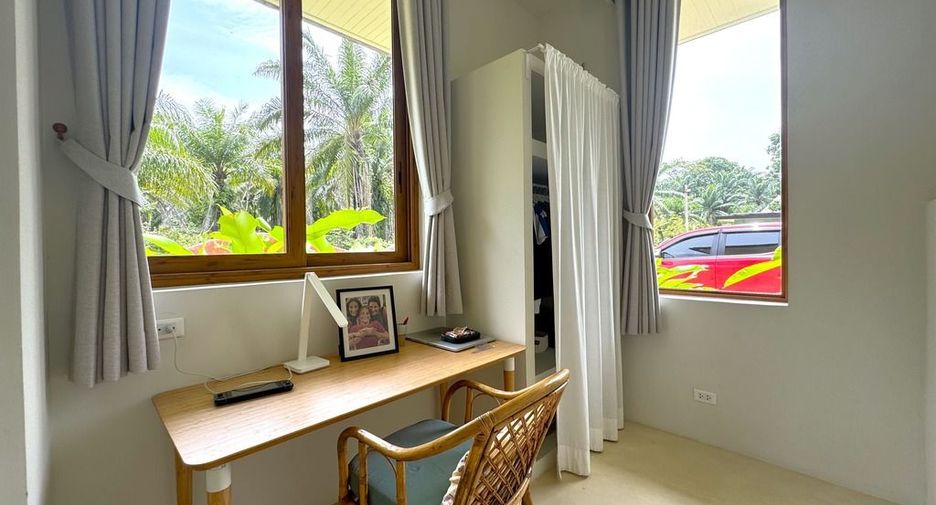 For sale 5 bedrooms villa in Mueang Krabi, Krabi