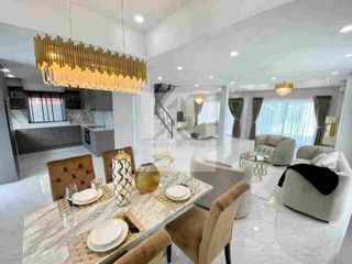 For rent 5 bed villa in Bang Lamung, Chonburi