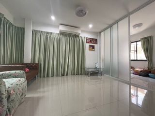 For sale 8 bed house in Bang Kruai, Nonthaburi